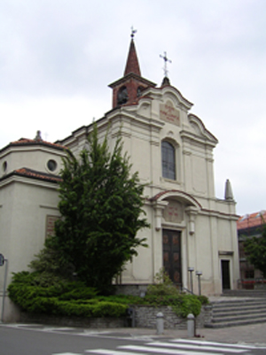 Facciata della Chiesa Parrocchiale di Carbonate